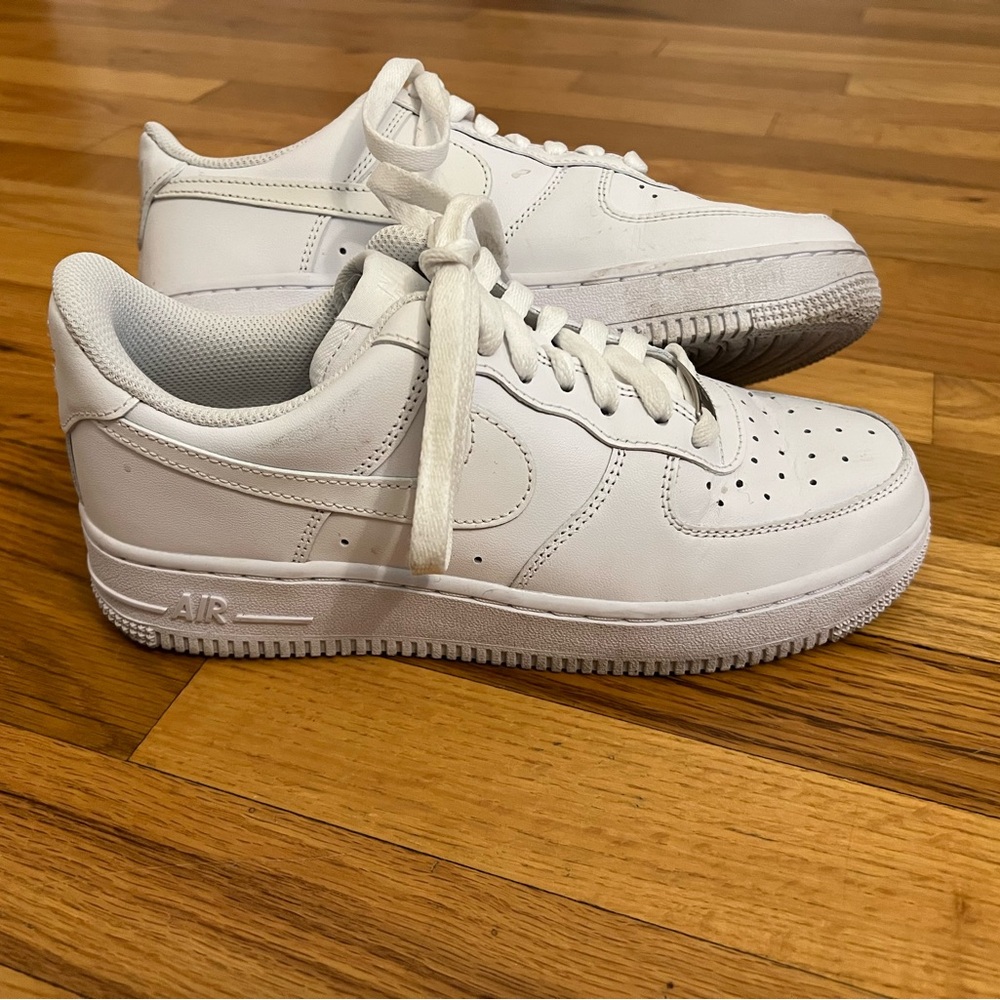 Women’s Air Force 1s